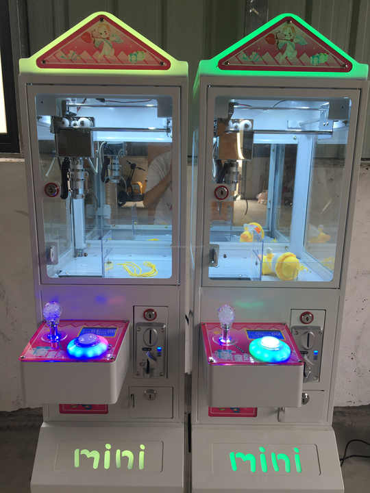 Mini machine à griffes géante  - Arcade Toy Vending Machine avis et prix
